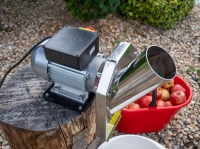 Drvi___Strend_Pro_EFC-2__na_ovocie__jablk_____550_W__1_lit.__200_kg_hod.__43x22x33_cm_3