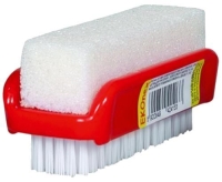 Kefka_Konex_42413__na_ruky_s_pemzou