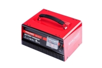 Nab__ja__ka_Worcraft_BC-217__12V_230V__5A__na_autobat__rie_3