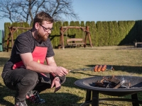 Opek_____Strend_Pro_Grill__Cr___drevo__170x83_535_mm_3