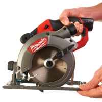 Pila_Milwaukee_M12_CCS44-402C__2x4.0Ah__140mm__okruzna_5